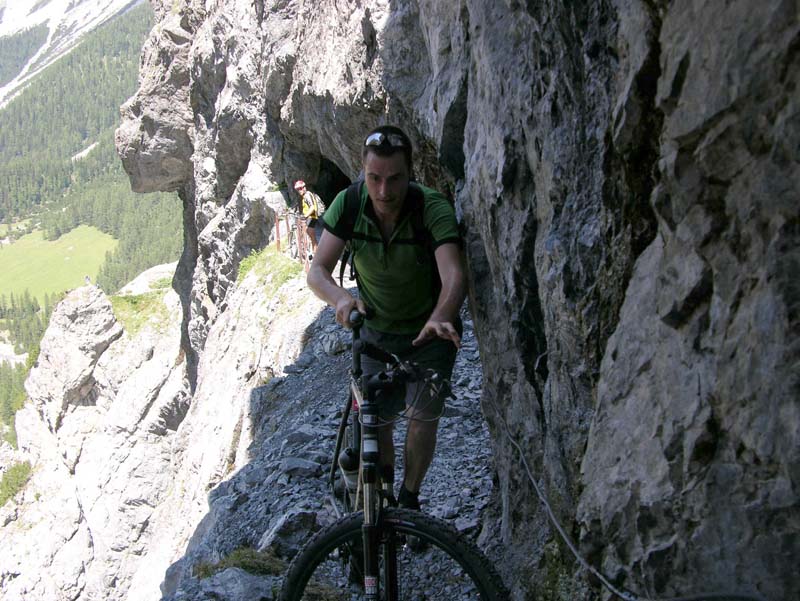 445_Schluesselstelle_im_Val_d_Uina