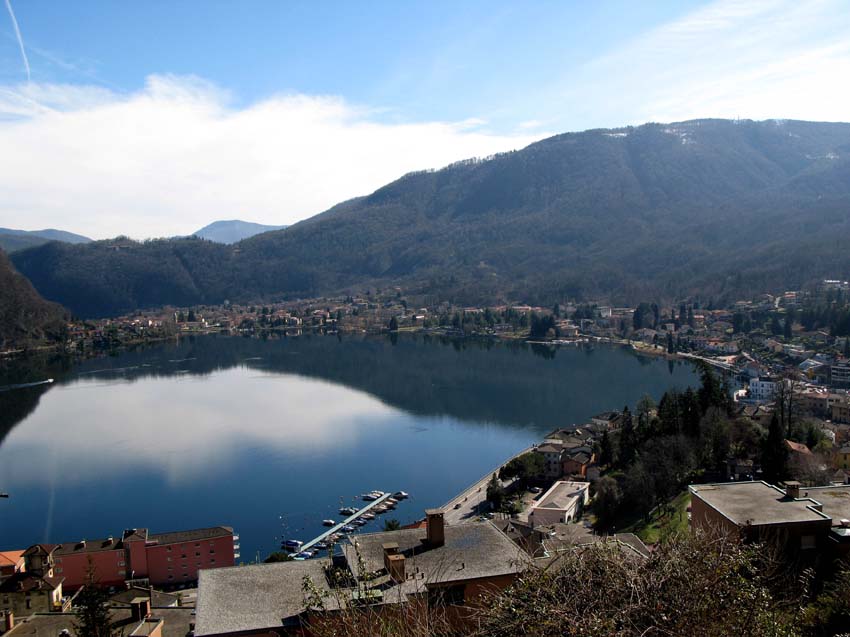 30 Blick hinunter auf Ponte Tresa