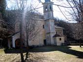 43 Wallfahrtskirche in Trezzina