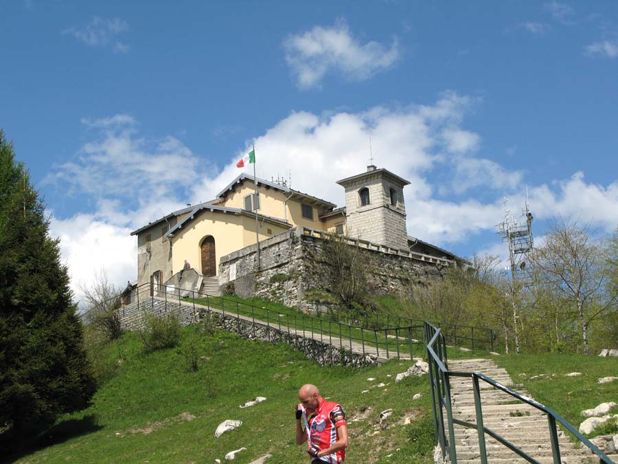 37 Monte Bisbino
