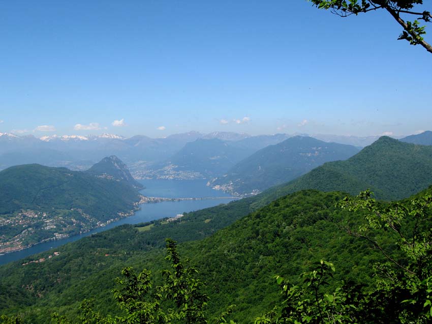 27 rechts Monte San Giorgio