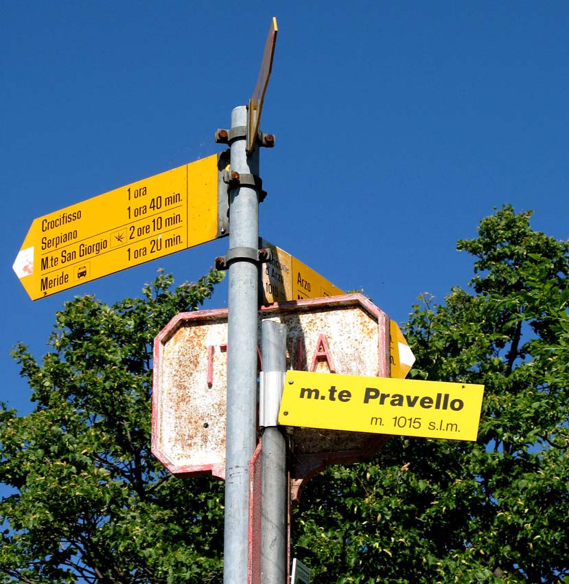 33 links hinunter in die Schweiz