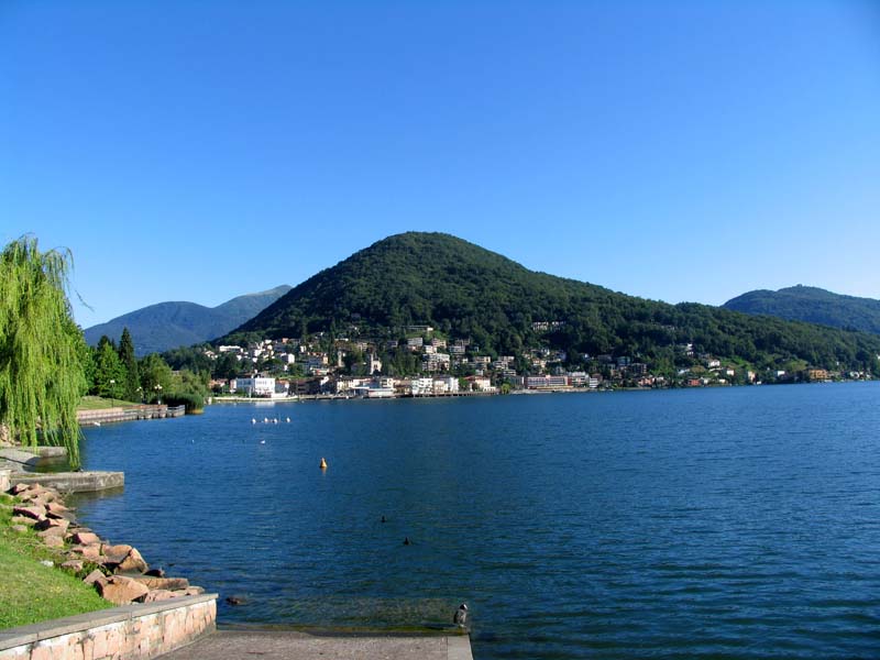 030 Ponte Tresa Luganersee