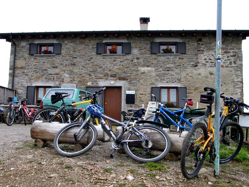 077 Capanna San Lucio