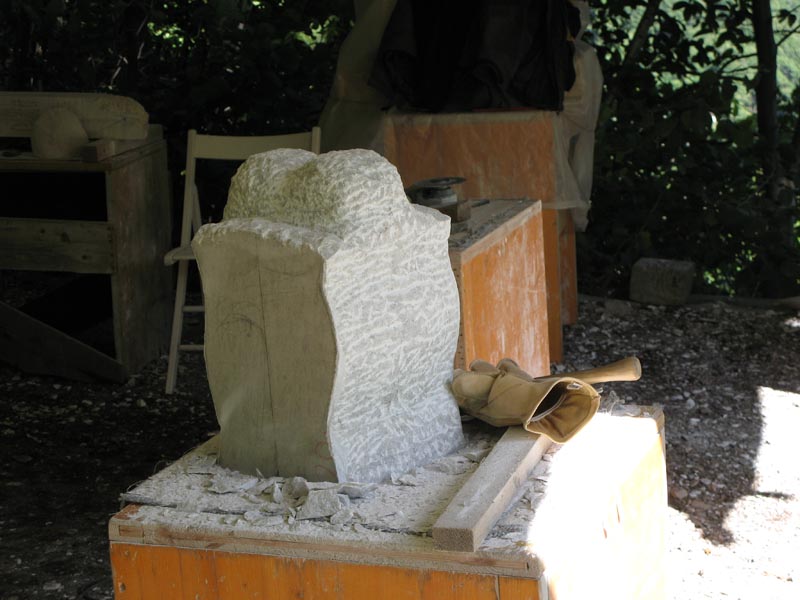 10 die Koepfe sind freigelegt