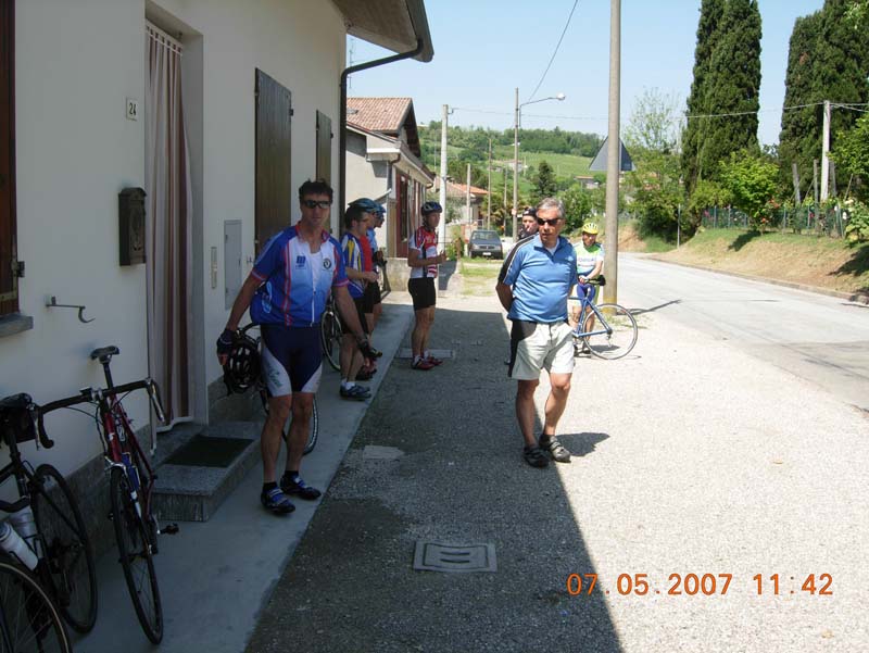 45 Montag Meldola Flucht vor der SOnne