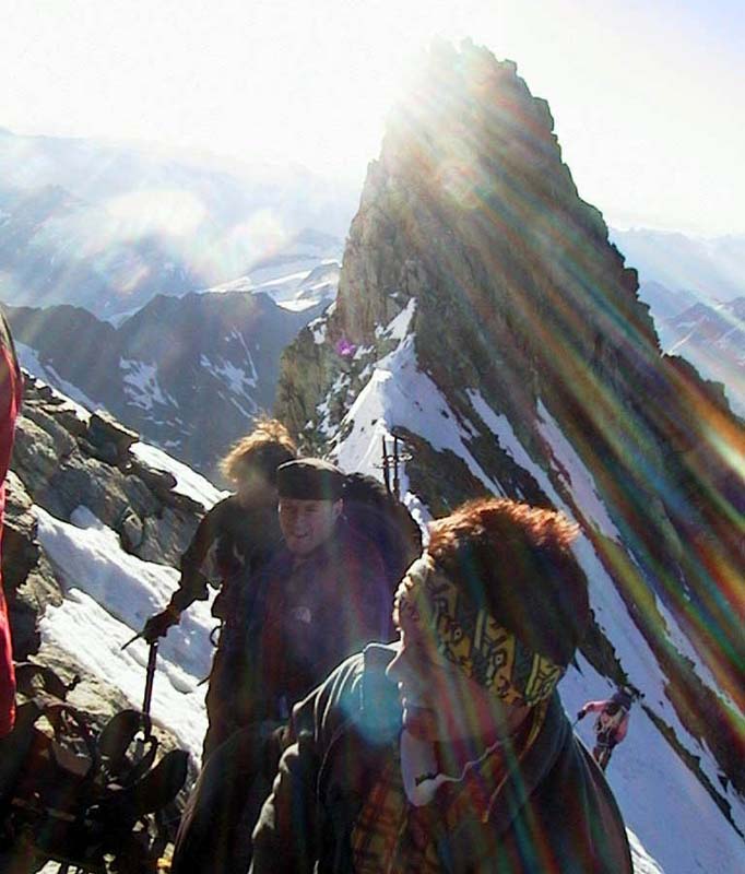 29 bereits auf dem Gipfelgrat
