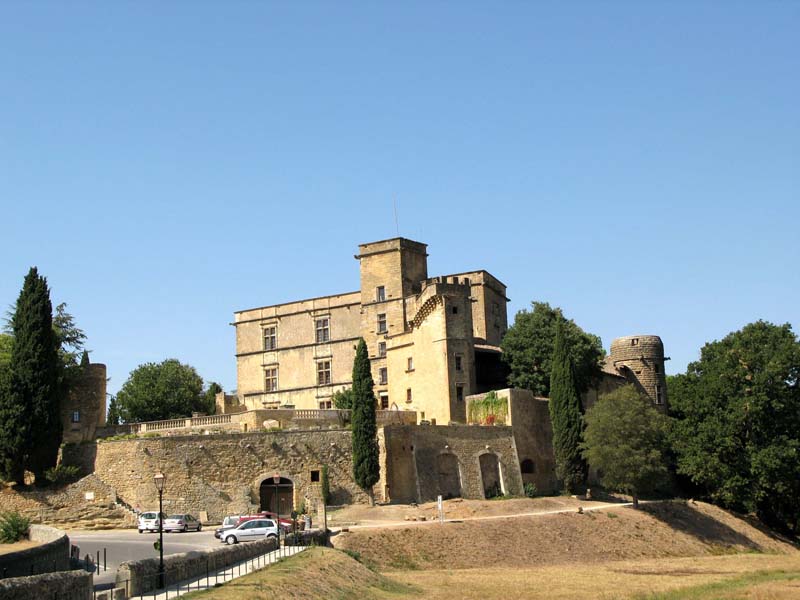 07 Schloss Lourmarin von Norden