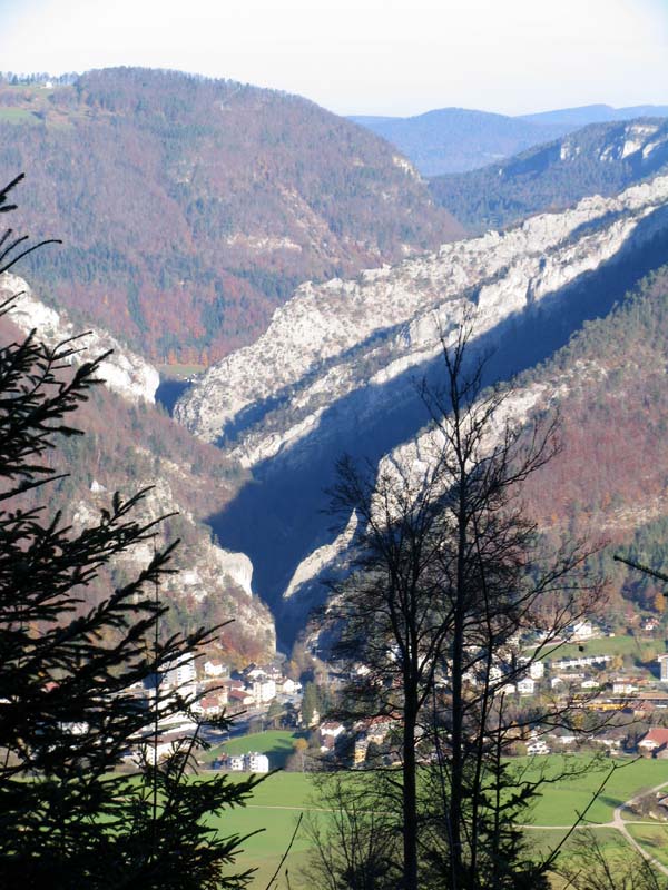 08 im Hintergrund Raimeux Spez usw.