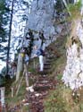 09 vor den Metalltreppen