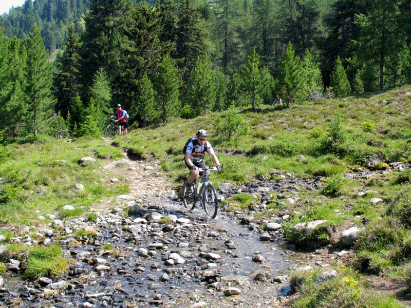 065_Downhill_beginnt