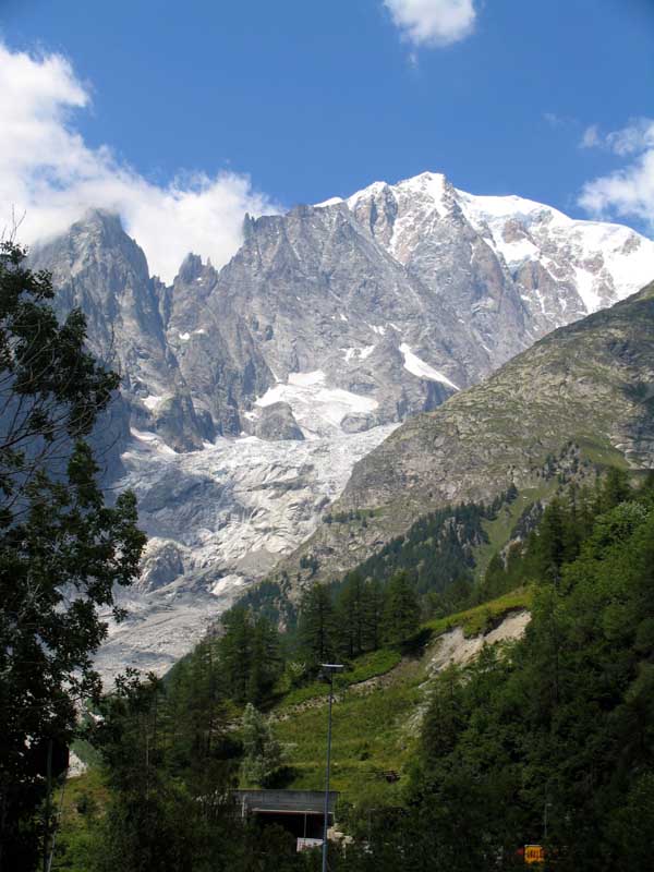 046_Einfahrt_M_Blanc_Tunnel_und_M_Blanc