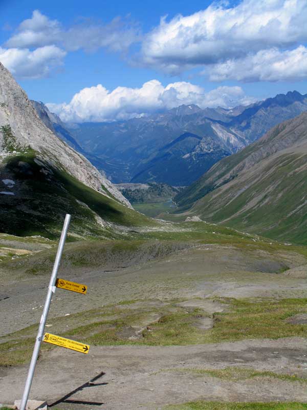 060_Blick_hinunter_ins_Val_Veny
