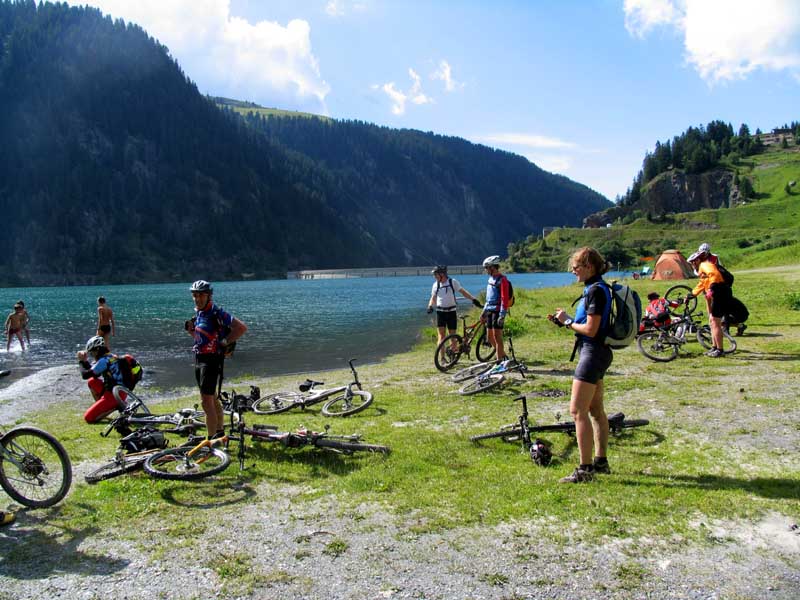 085_Stausee_Lac_de_St_Guerin