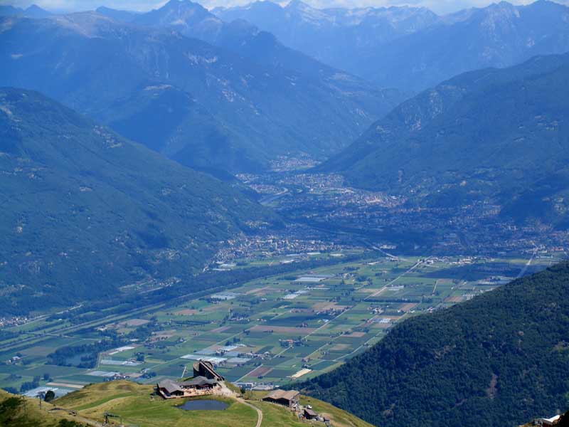 13_Blick_von_oben_auf_die_Alp Foppa