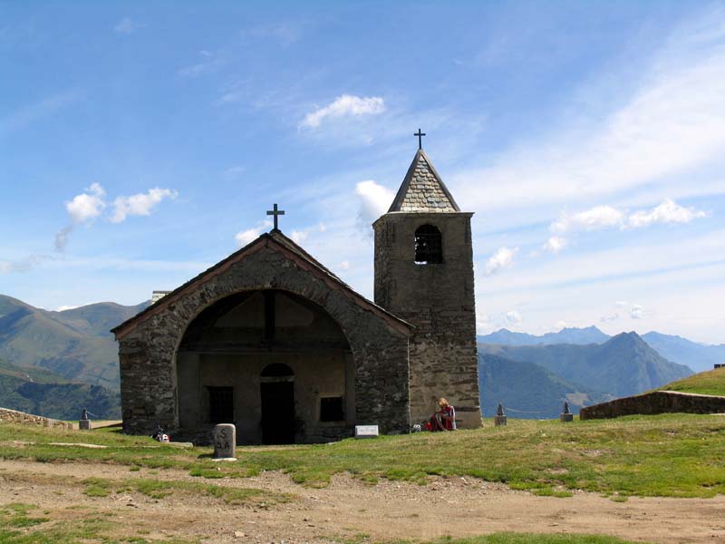 98d Kapelle auf S Lucio