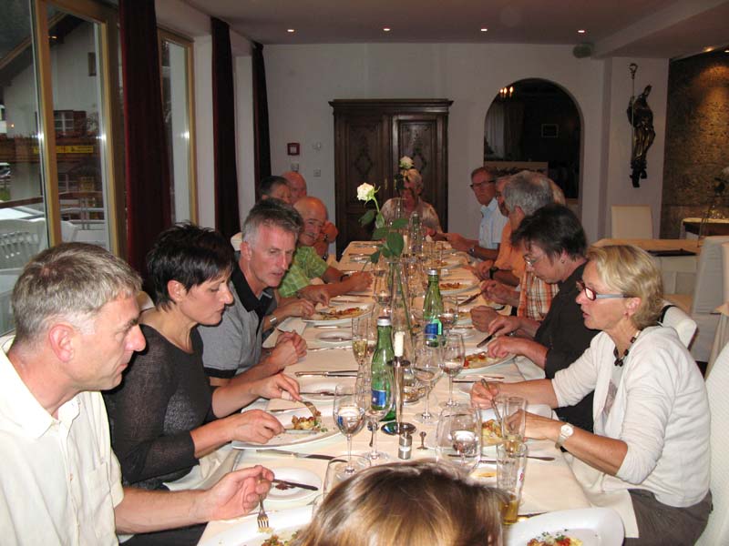 48 beim verdienten Nachtessen