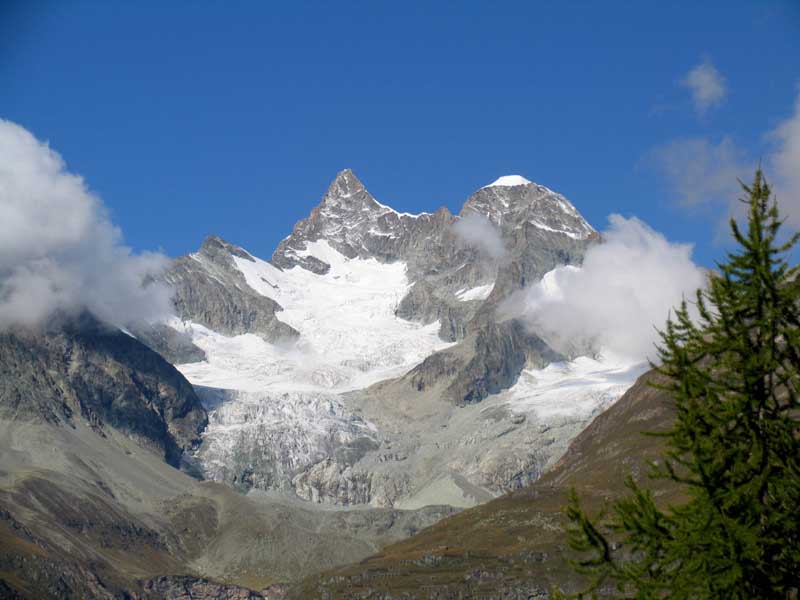 18_Obergabelhorn_mit_Wellenkuppe