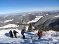 06 im Hintergrund Steinbruch von Gaensbrunnen